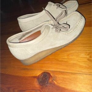 Women's Tan Suede Loafers